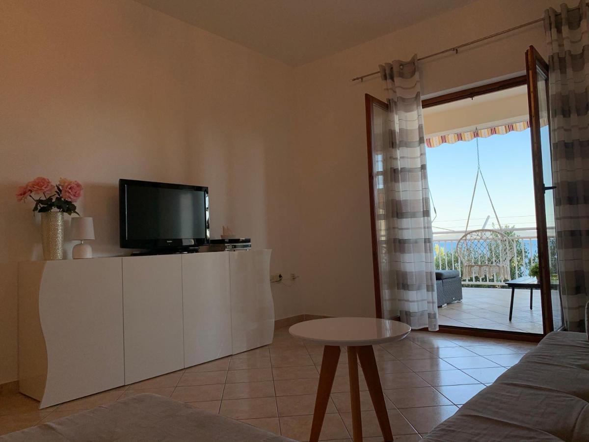 Omis Relaxing Sea Lounge Apartment Marusici  Exterior photo