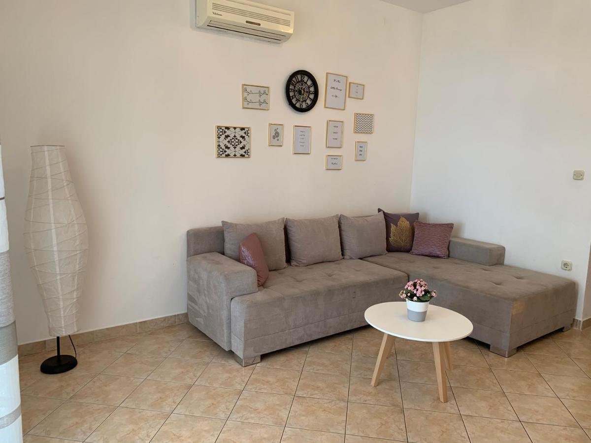 Omis Relaxing Sea Lounge Apartment Marusici  Exterior photo