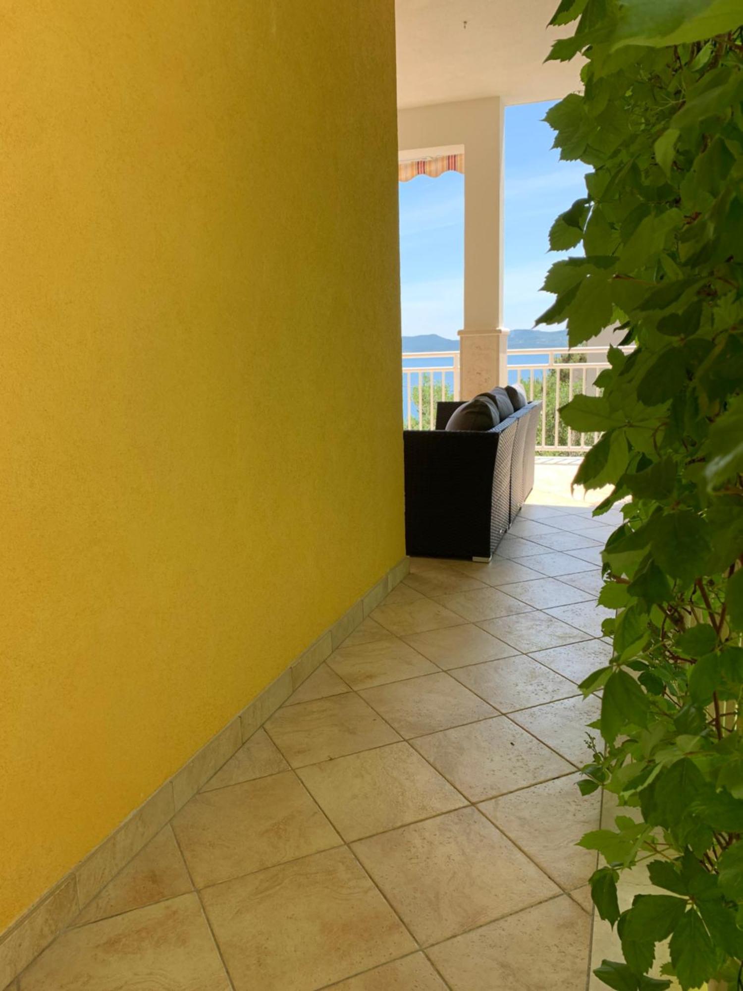 Omis Relaxing Sea Lounge Apartment Marusici  Exterior photo